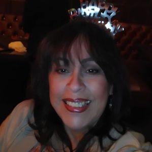 Meet your Posher, Connie